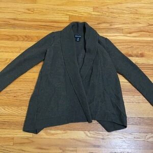 Adrienne Vittadini Sweater cardigan/shawl  Extra Fine Merino Wool Cardigan small